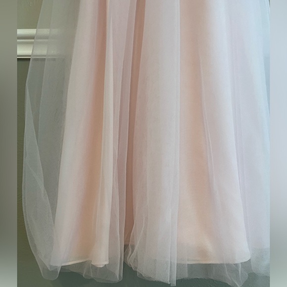 Formal dress - Picture 2 of 5